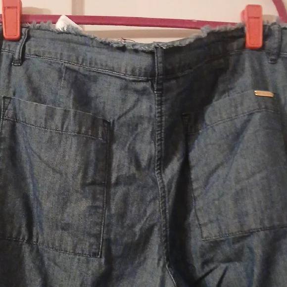 MK Women's Blue Jeans - Picture 4 of 4